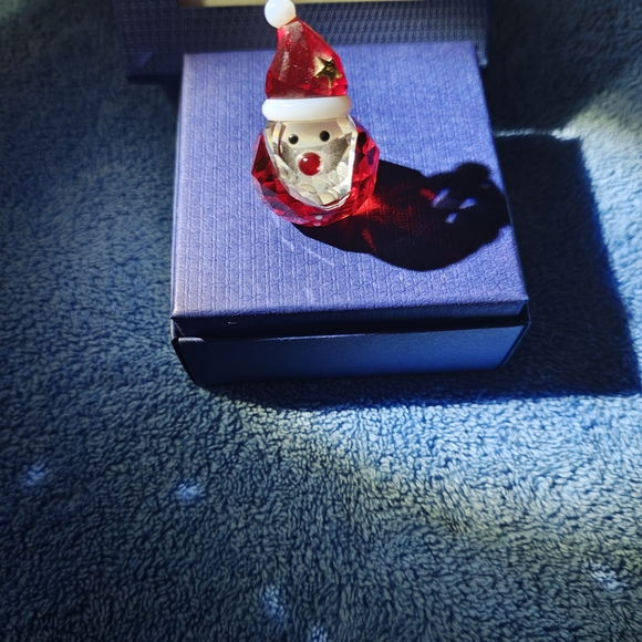 Swarovski Rocking Santa

RETIRED

Item # 1143323

Approximate size:  1" x 1-1/2" - Picture 3 of 11